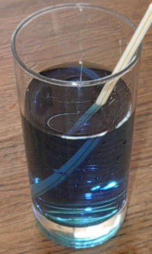 Refraction-with-soda-straw-cropped